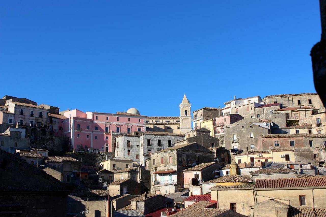 Bed and Breakfast Casa Mazzone Ciro Exterior foto