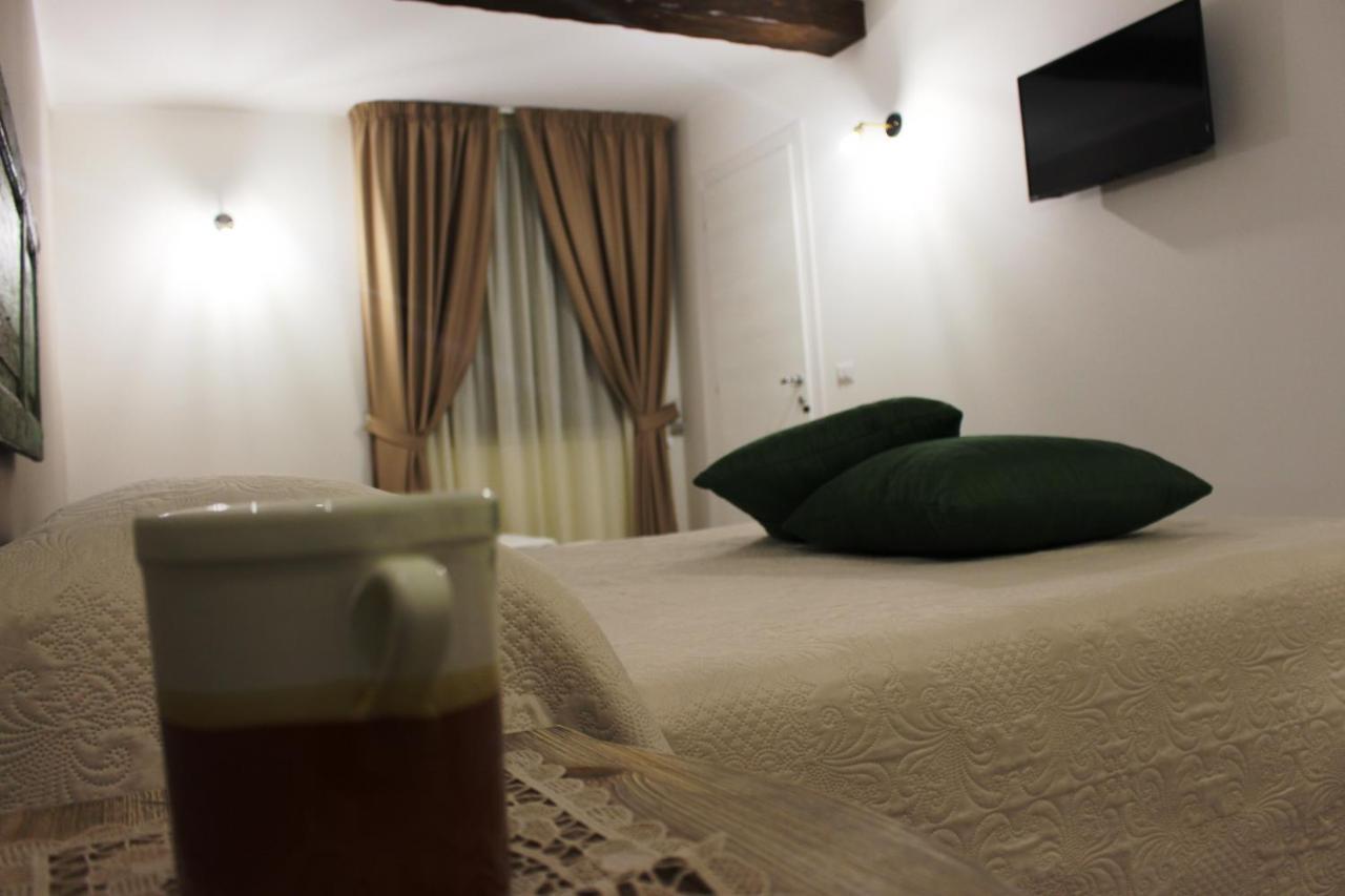 Bed and Breakfast Casa Mazzone Ciro Exterior foto